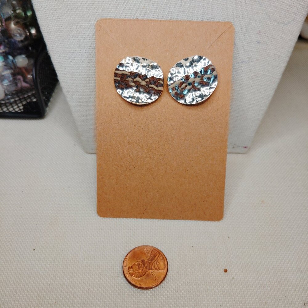 Chico’s Hammered Silver‑Tone Disc Stud Earrings